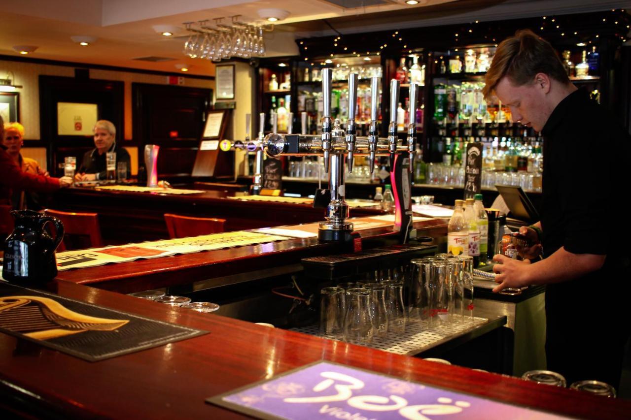 The Waterhouse Inn Balloch Extérieur photo